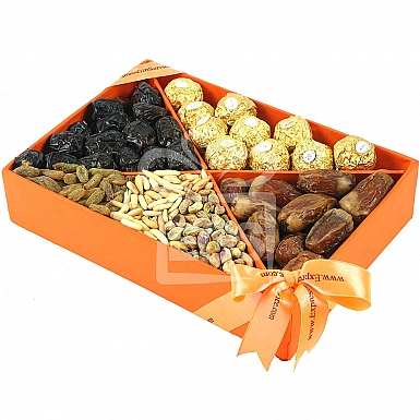 Chocolate and Mix Nuts Box