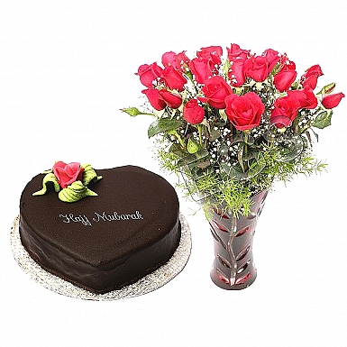 24 Red Roses with 2Lbs Hajj Mubarak Cake PC Hotel