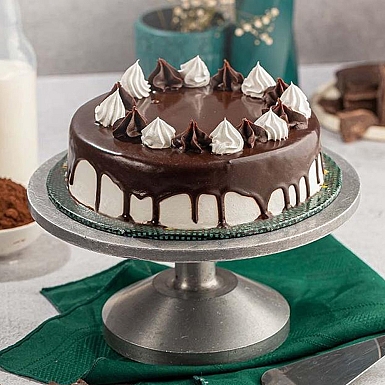 2lbs Chocolate Three Milk Cake - Hob Nob Bakers