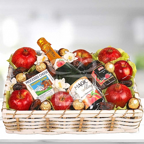 The fruits and Cheese Hamper